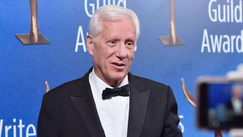 James Woods não sabe sejogar baccarat onlinecasa está de pé