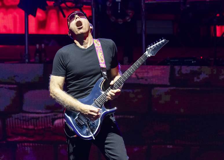 Joe Satriani 