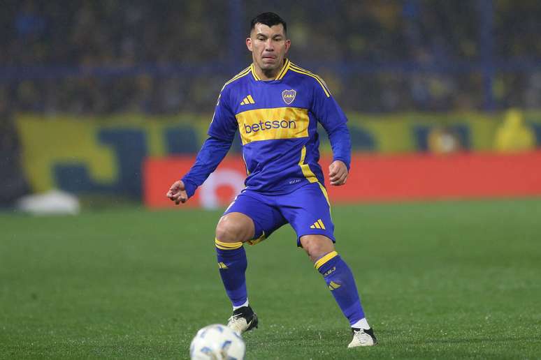 Segunda passagem de Medel no Boca termina de maneira frustrante –