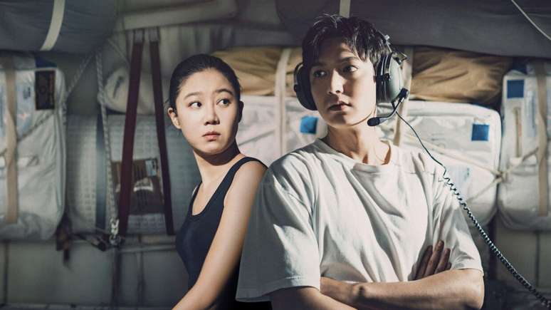 Lee Min-ho e Gong Hyo-jin são os protagonistas de Pergunte às Estrelas