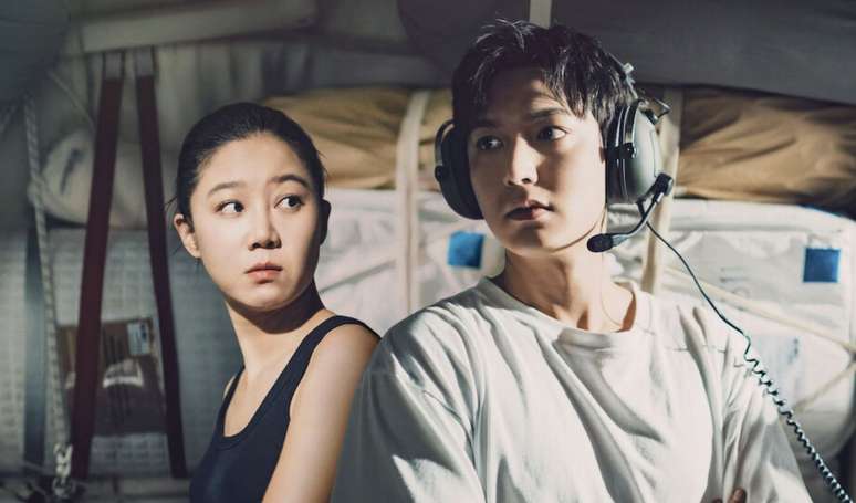When will the next episodes of the Netflix TOP 10 hit drama series “Ask the Stars” premiere?