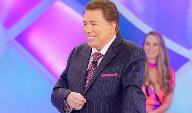 Fortuna milionária de Silvio Santos em paraíso fiscal: Justiça toma decisão após filhas abrirem processo para evitar imposto.