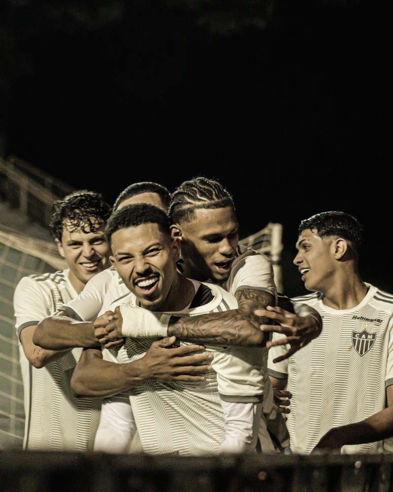 Atlético-MG vence o Francana com tranquilidade e está classificado para a próxima fase da Copinha.