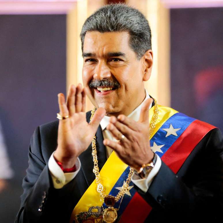 'Não conseguiram impedir essa inauguração constitucional e essa é uma grande vitória venezuelana ', disse Maduro, durante a cerimônia de posse