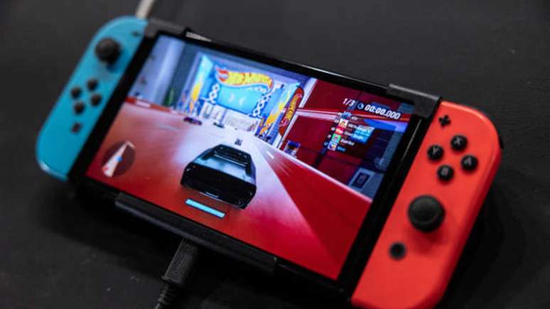 Fabricante de acessórios volta atrás e diz que nunca viu o sucessor do Switch