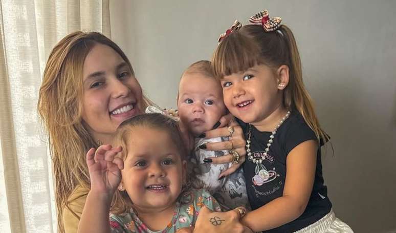 Virgínia Fonseca comemora mesversário de José Leonardo, mas filha rouba a cenasite loterias federalfotos. Veja!.