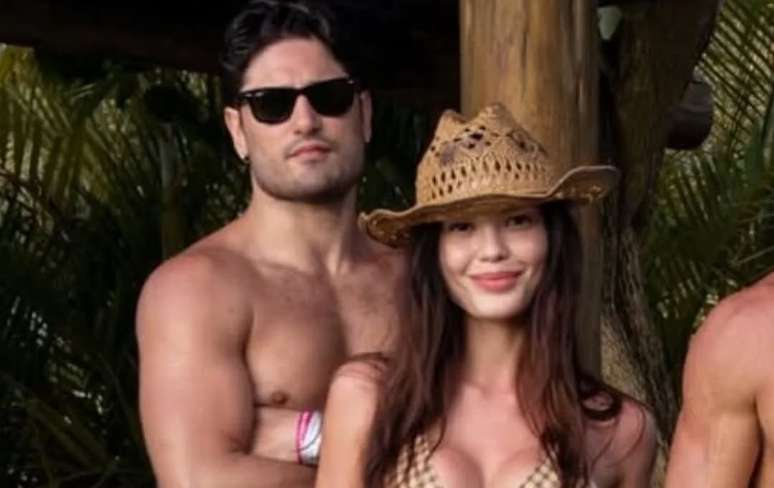 Daniel Rocha e Vitória Strada