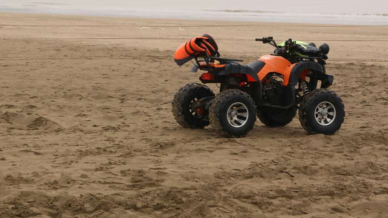 Jovem de 17 anos morre em grave acidente de quadriciclo na Praia dos Carneiros