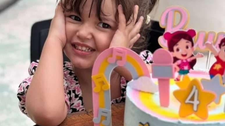 Criança de 4 anos morre em hospital particular e mãe faz grave acusação