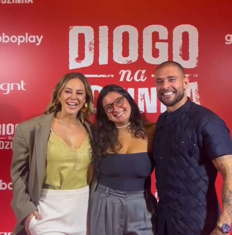 Paolla Oliveira, Julia Iorio e Diogo Nogueira.