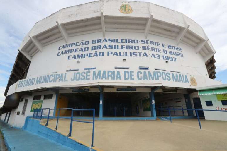 Mirassol tem seu caldeirão no Maião, o Estádio Municipal José Maria de Campos Maia, com capacidade de 15 mil torcedores.