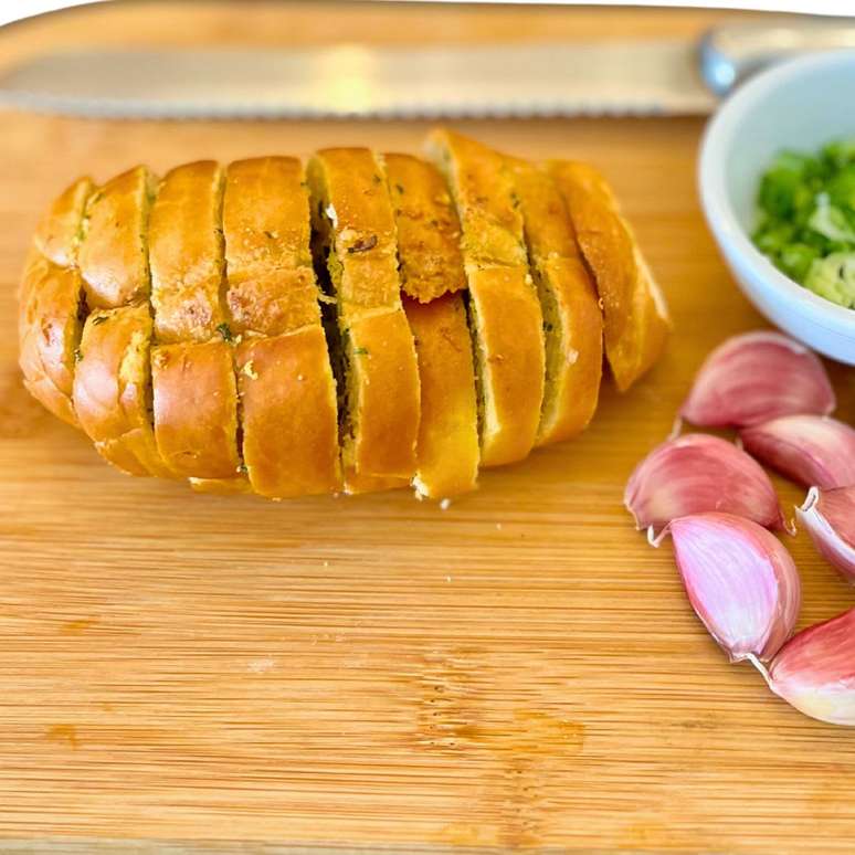 PÃO DE ALHO NA AIRFRYER