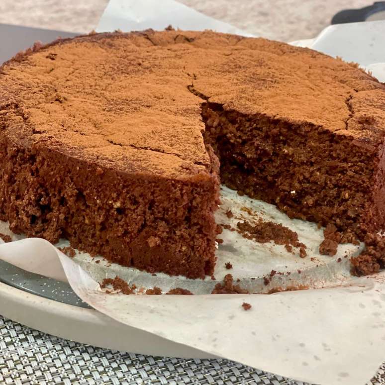 TORTA DE CHOCOLATE E RICOTA