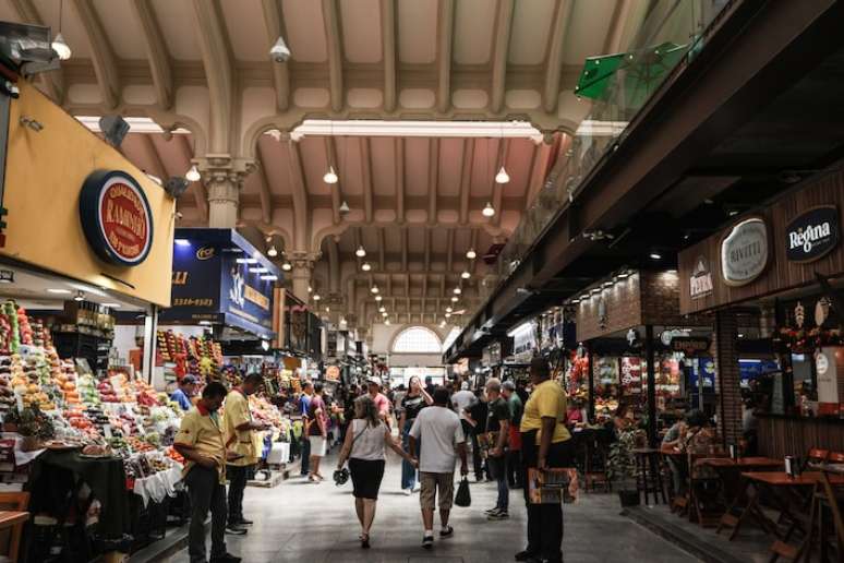 Mercado Municipal de São Paulo, popularmente conhecido como Mercadão, foi reinaugurado nesta segunda-feira, 20, após a finalização de parte das obras de restauro.