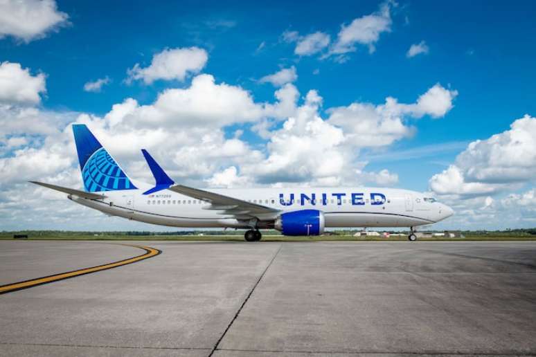 United Airlines possui uma grande frota com aeronaves com mais de 300 assentos disponíveis