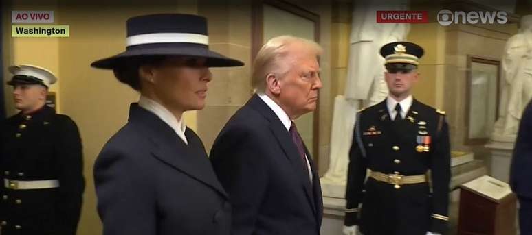 Fim da cerimônia de posse: Trump e Melania deixam Capitólio