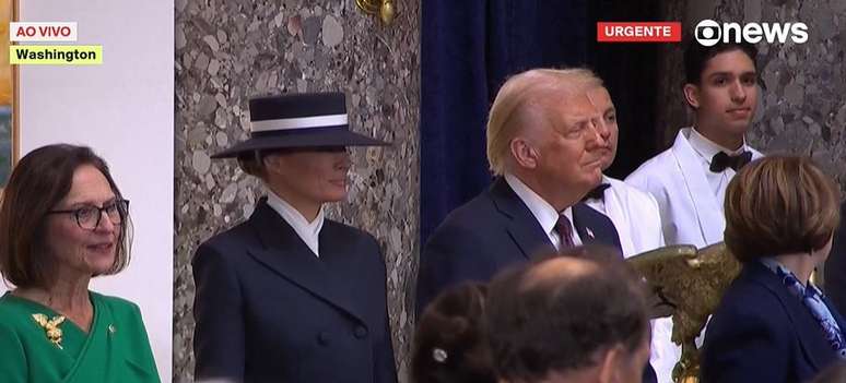 Trump participa de almoço com convidados