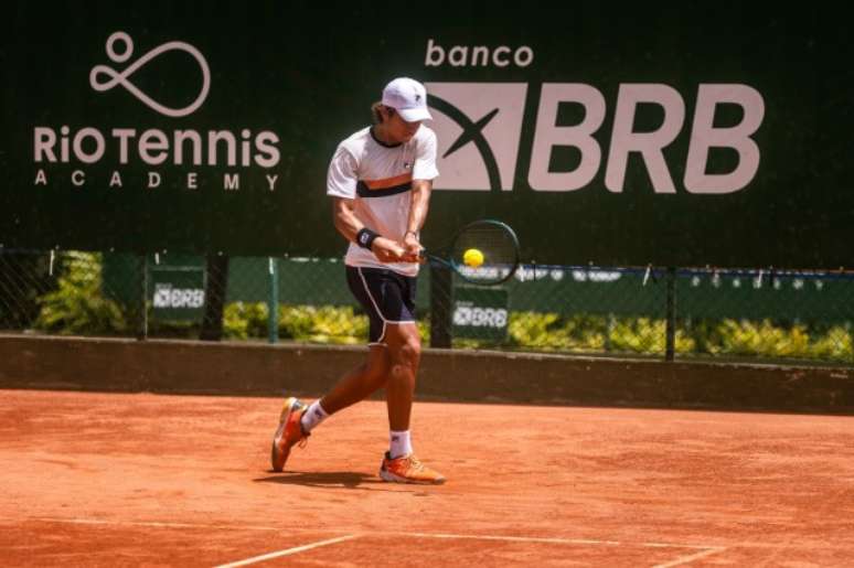 Cadu Lino em treinamento 