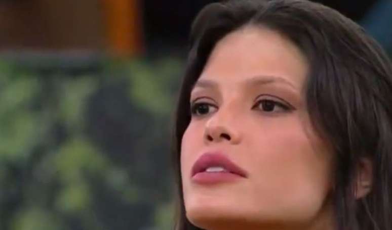 Eita! No 'BBB 25', Vitória Strada é detonada por ex-amiga de 15 anos e jovem revela mágoa por segredo sobre reality: 'Age com toxicidade'.