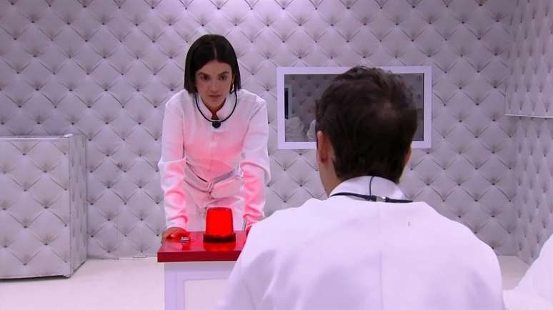 Manu Gavassi e Felipe Prior no Quarto Branco do BBB 20