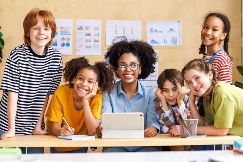 Bem-estar infantil e desempenho escolar andam juntos, formando a base para um futuro resiliente e autônomo