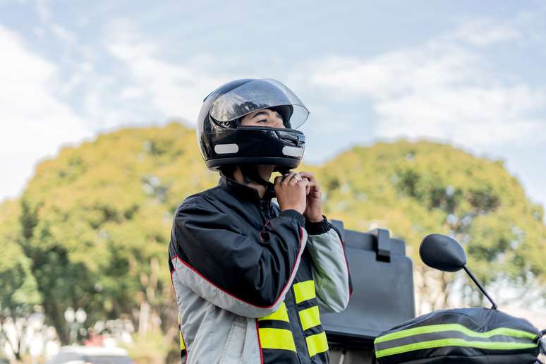 Uber Moto volta a operar em SP a partir desta quarta-feira