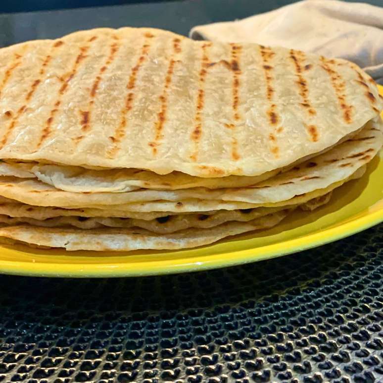 PÃO DE FRIGIDEIRA - PIADINA