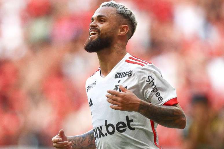 Michael foi um dos destaques do Flamengo na vitória sobre o Volta Redonda –