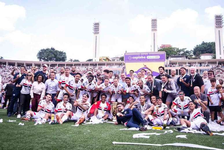 São Paulo conquista a Copinha após vitória sobre o arquirrival Corinthians –