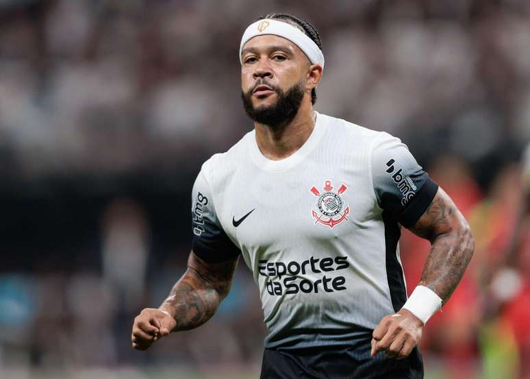 Memphis Depay (Corinthians) durante jogo contra o Velo Clube, no dia 15.01.2025 