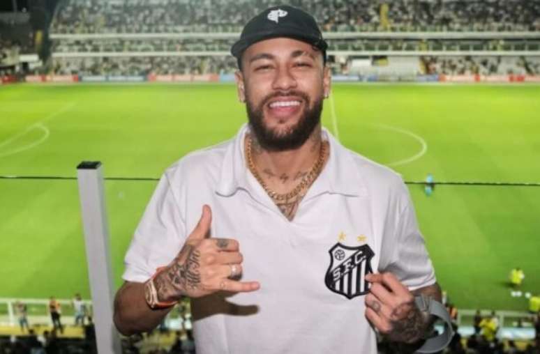 Divulgação Santos - Legenda: Santos prepara anúncio em breve da contratação de Neymar