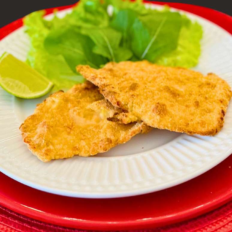 FRANGO À MILANESA NA AIRFRYER