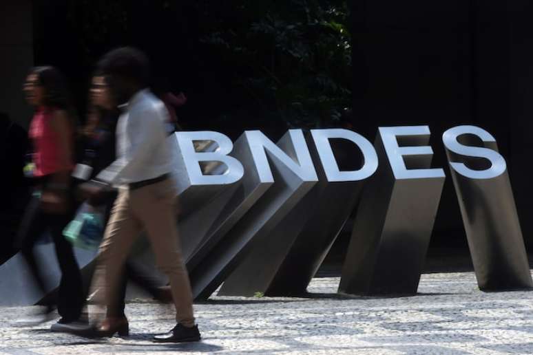 BNDES já financiou cerca de US$ 26 bilhões em exportações de mais de 1.300 aeronaves da Embraer desde 1997