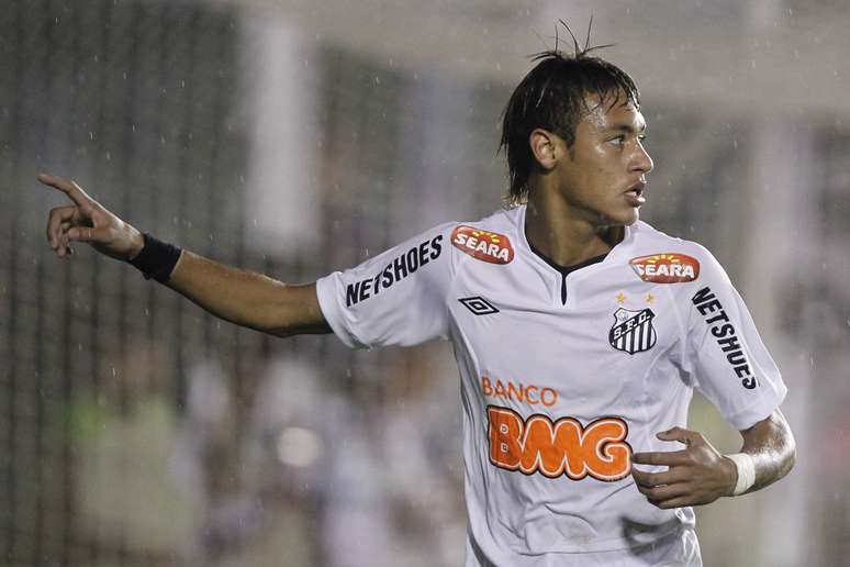 Neymar em ação pelo Santos