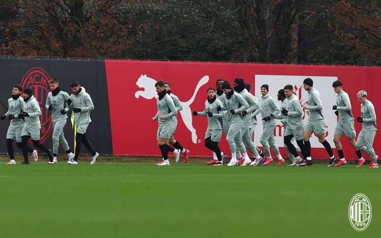 Milán en el último entrenamiento antes de viajar a la capital de Croacia -