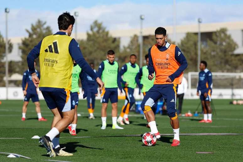 Real Madrid se prepara para a &uacute;ltima rodada da primeira fase da Champions League &ndash;