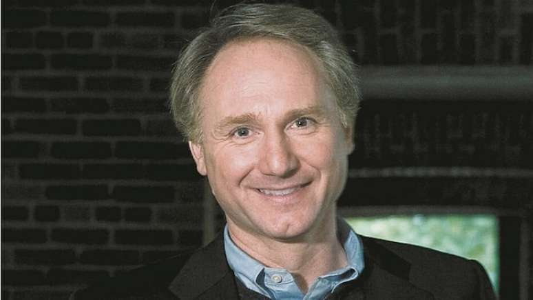 O escritor Dan Brown se prepara para lançar o quinto capítulo da saga de Robert Langdon.