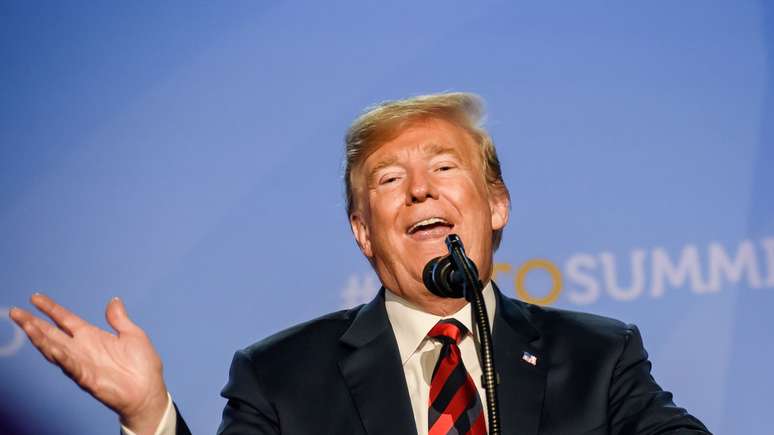 Durante uma coletiva na Casa Branca, Donald Trump respondeu de forma irônica ao ser questionado sobre uma visita ao local do acidente