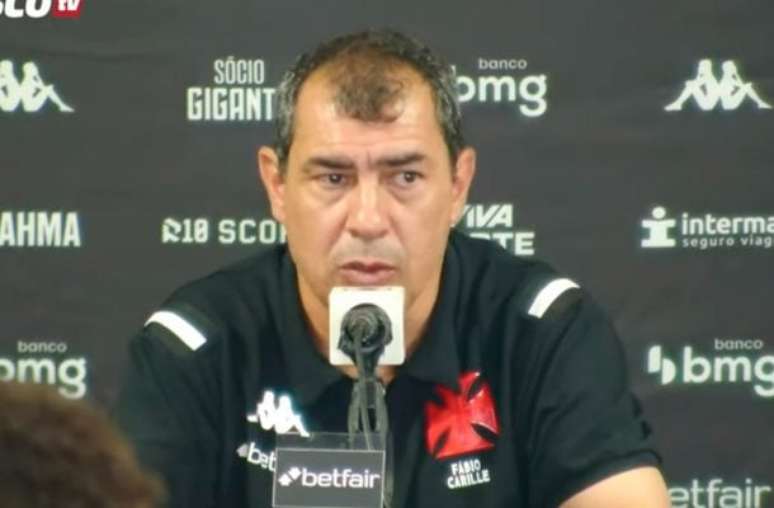 Reprodução / YouTube Vasco TV - Legenda: Fábio Carille, técnico do Vasco
