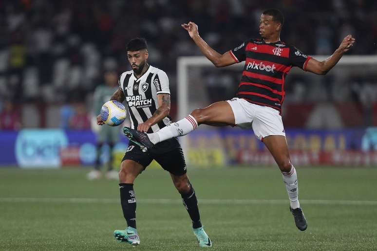 Flamengo é derrotado novamente para o Botafogo
