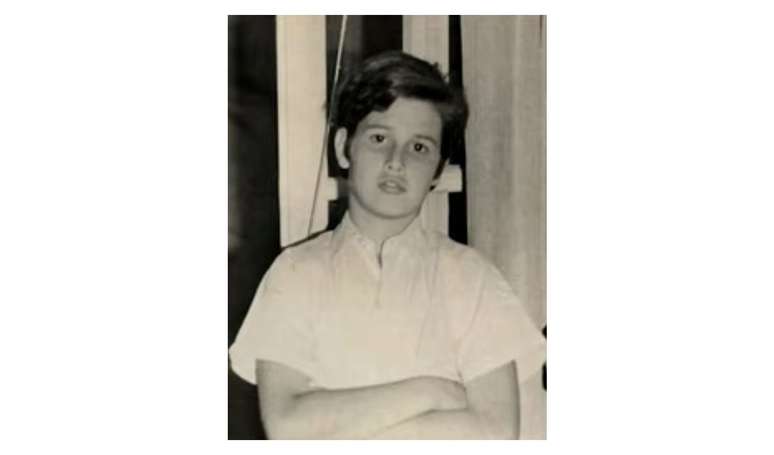 Sérgio Mallandro criança: em foto, apresentador na infância, nos anos 1960.