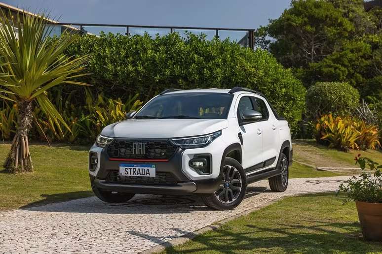 1º - Fiat Strada: 144.694 (unidades vendidas) - Ele lidera o ranking de carros e comerciais leves mais vendidos do país desde 2021, quando ultrapassou o Chevrolet Onix.