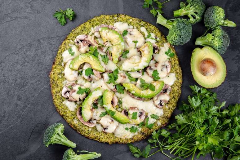 Pizza de br&oacute;colis 