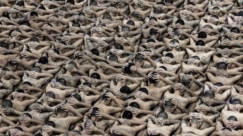 N&atilde;o est&aacute; claro quantos prisioneiros est&atilde;o agora na megapris&atilde;o de El Salvador