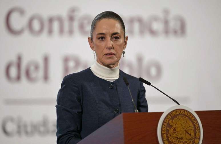 Presidente do México, Claudia Sheinbaum, prometeu a Trump o envio de dez mil homens da Guarda Nacional à fronteira entre os dois países