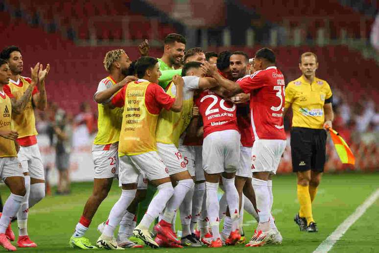 Internacional comemora gol contra o Brasil de Pelotas pelo Campeonato Ga&uacute;cho &ndash;