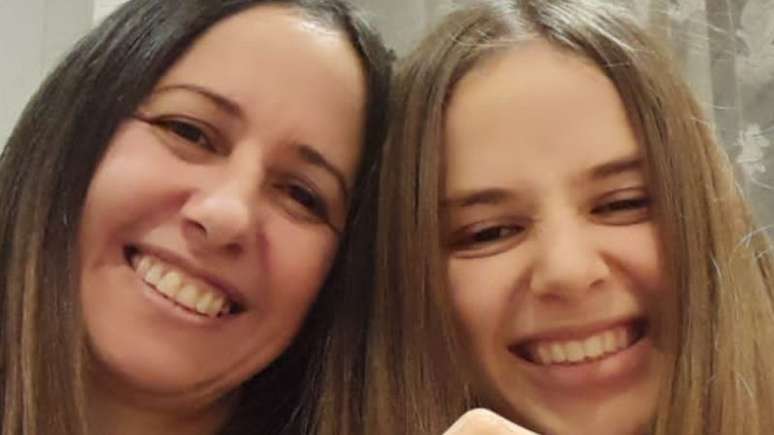 Brasileira acusa ex-marido suíço de manter a filha em cárcere privado; jovem de 15 anos é proibida de se comunicar com a mãe