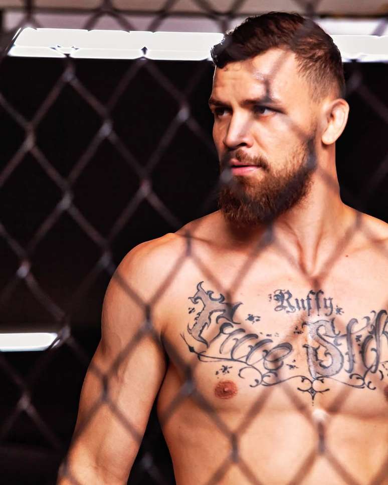 Maurício Ruffy lutará no UFC 313 