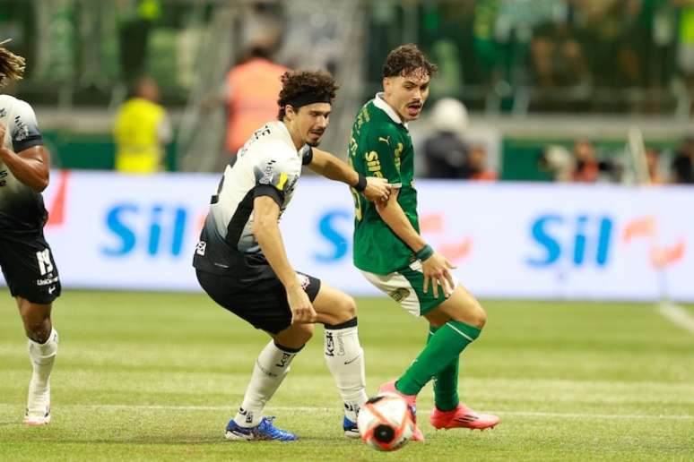 Palmeiras e Corinthians se enfrentaram no Allianz Parque no primeiro dérbi do ano