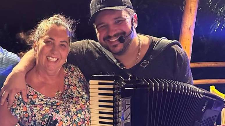 Margareth Serrão, mãe de Virginia Fonseca, e Danilo Nascimento